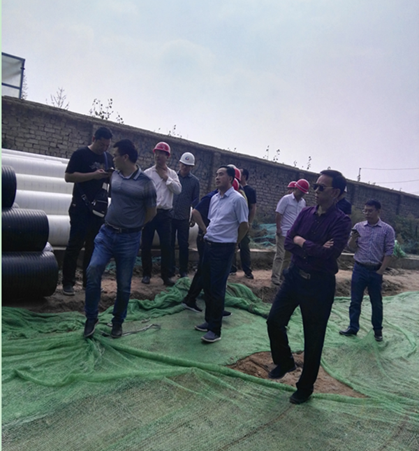 公司柳林安置區項目(龍源嘉苑)開展節前工程進度檢查和安全維穩宣講工作